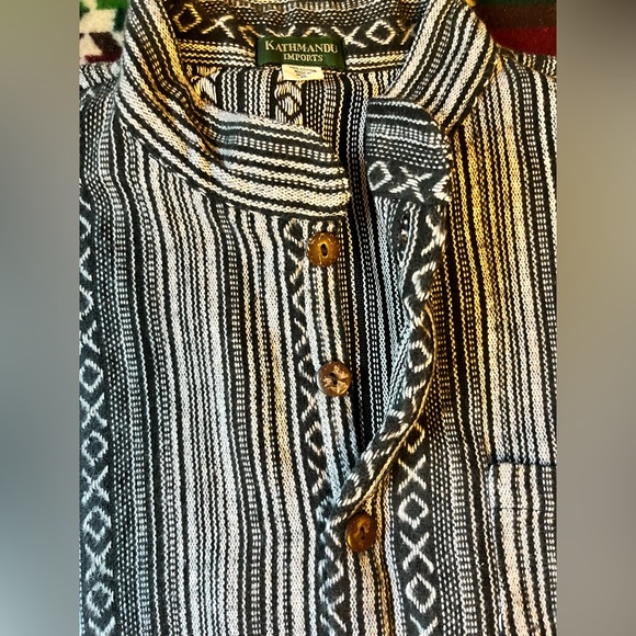 Kathmandu Imports Heavy Brushed Cotton Black/White Henley-style Unisex Shirt NWT - Picture 5 of 7